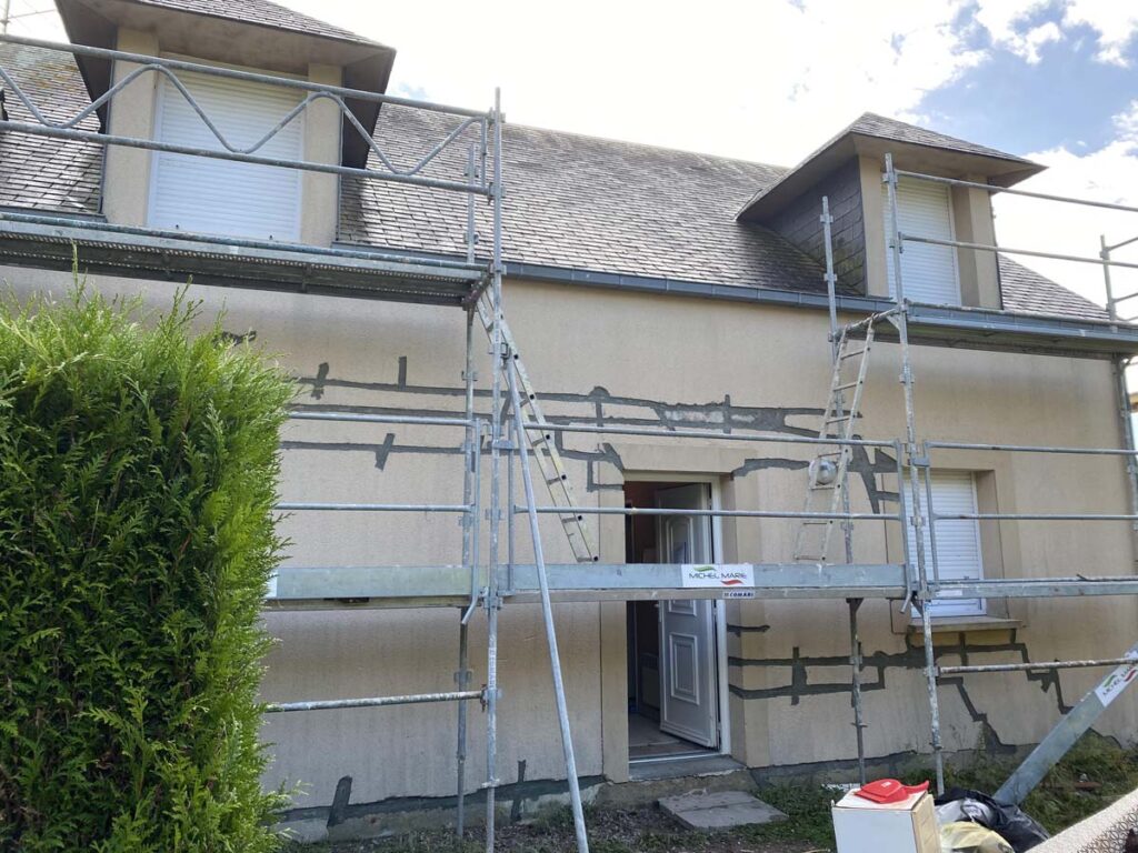 Rénovation de façade pavillon au sud-est de Caen - Michel Marie Peinture