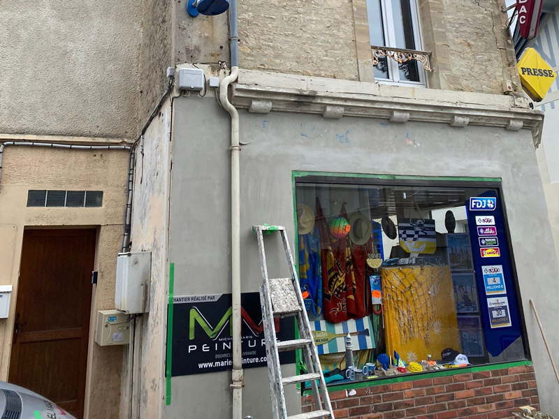 Ravalement de façade bar tabac au nord de Caen