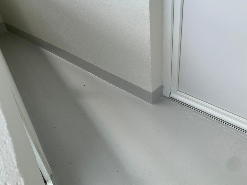 Ravalement de façade et étanchéité liquide type SEL pour un immeuble à ouistreham - Michel Marie Peinture